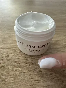 Elesse Cream #1